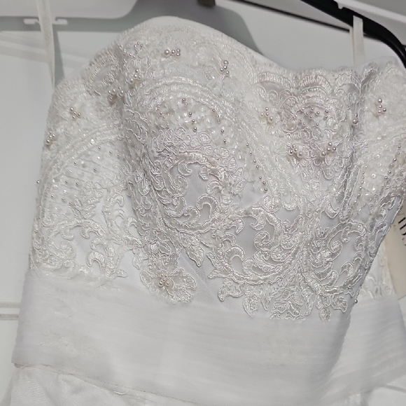 David's Bridal White Tulle Strapless Beaded Gown - Picture 3 of 7